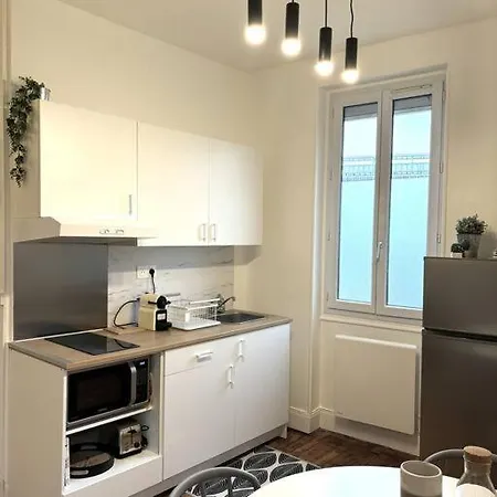 Apartment Le Sevigne 3 - Proche Gare Valence (Drome)